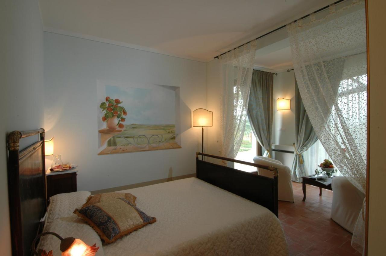 Villa La Valiana - Full Estate In Montepulciano - Heated Pool Valiano Exterior photo