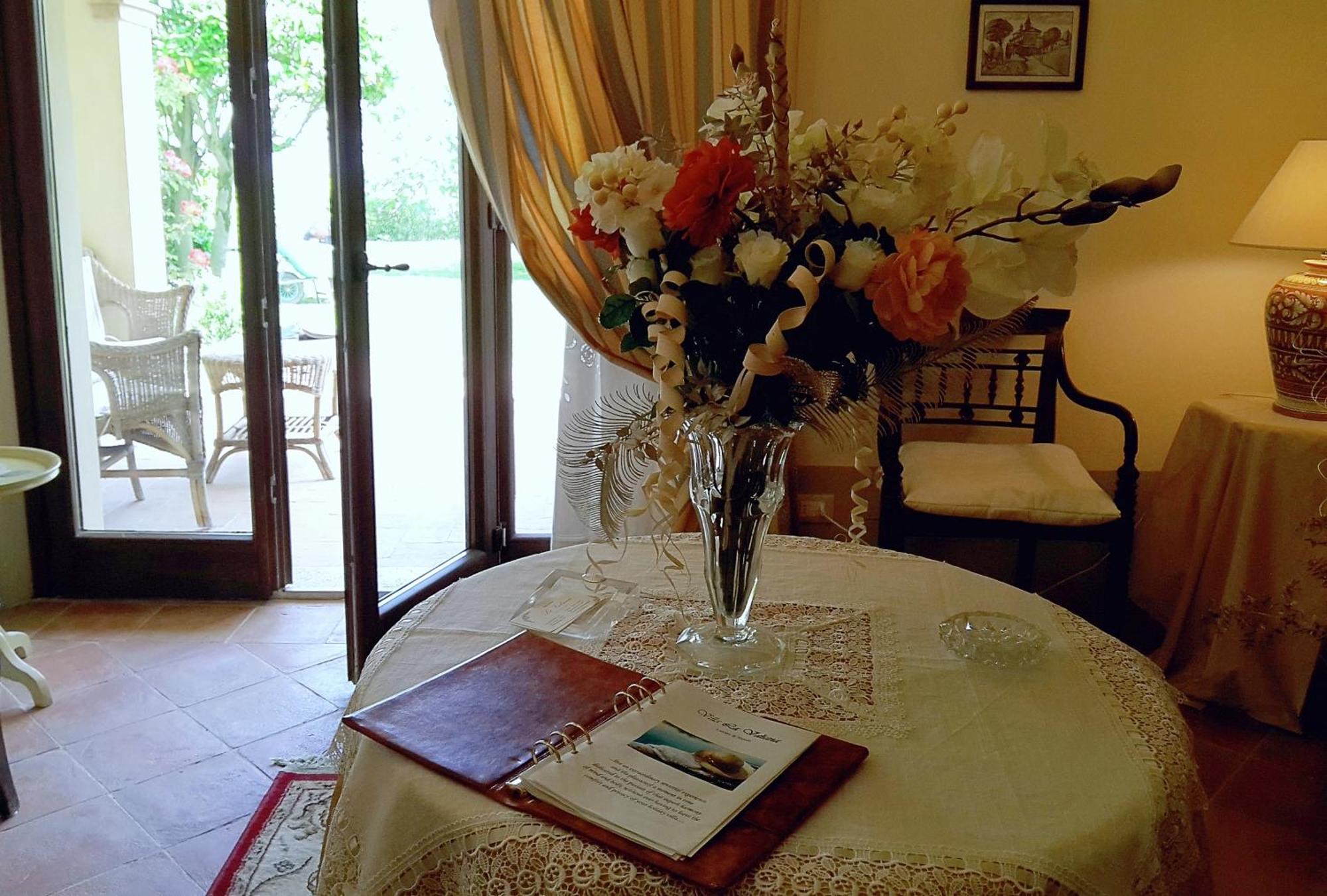 Villa La Valiana - Full Estate In Montepulciano - Heated Pool Valiano Room photo